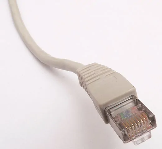 Cavo Ethernet con connettore RJ45
