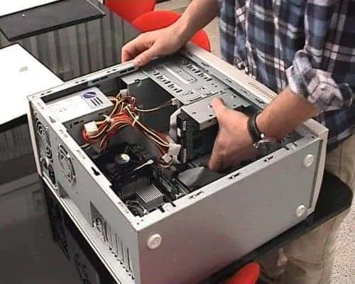 Come montare un hard disk o un SSD nel PC